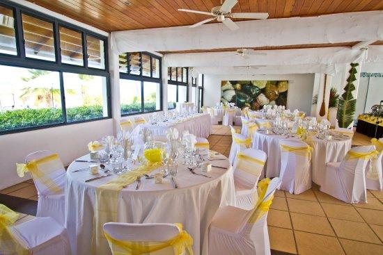 SilverSands Restaurant and Bar